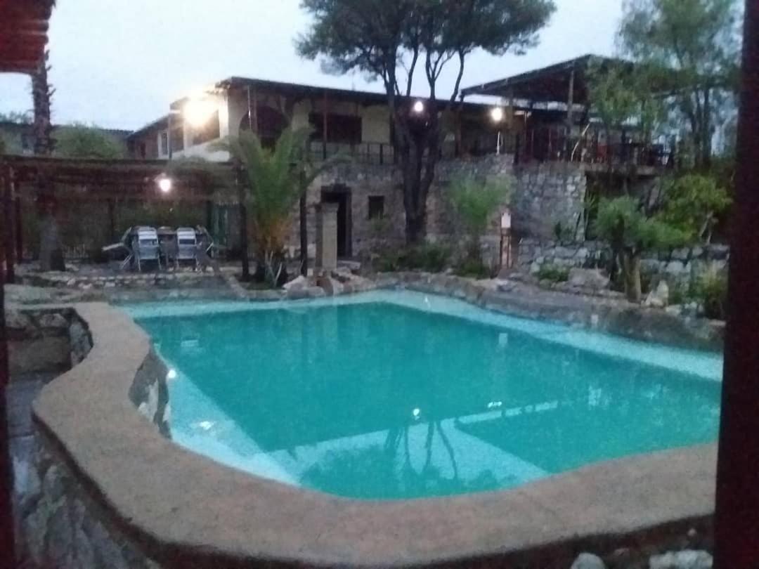 Nkisi Guesthouse Kang Екстер'єр фото